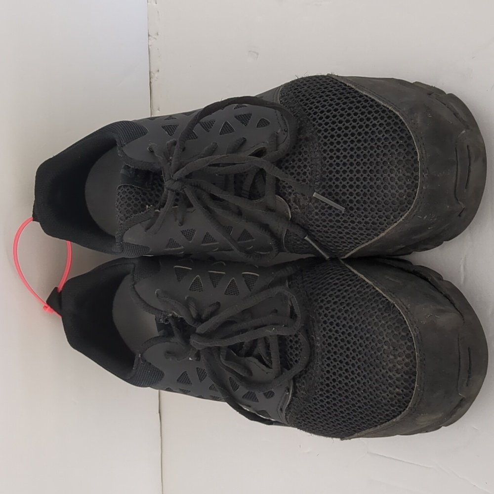Safety shoes, composite toe, size 10.5 w